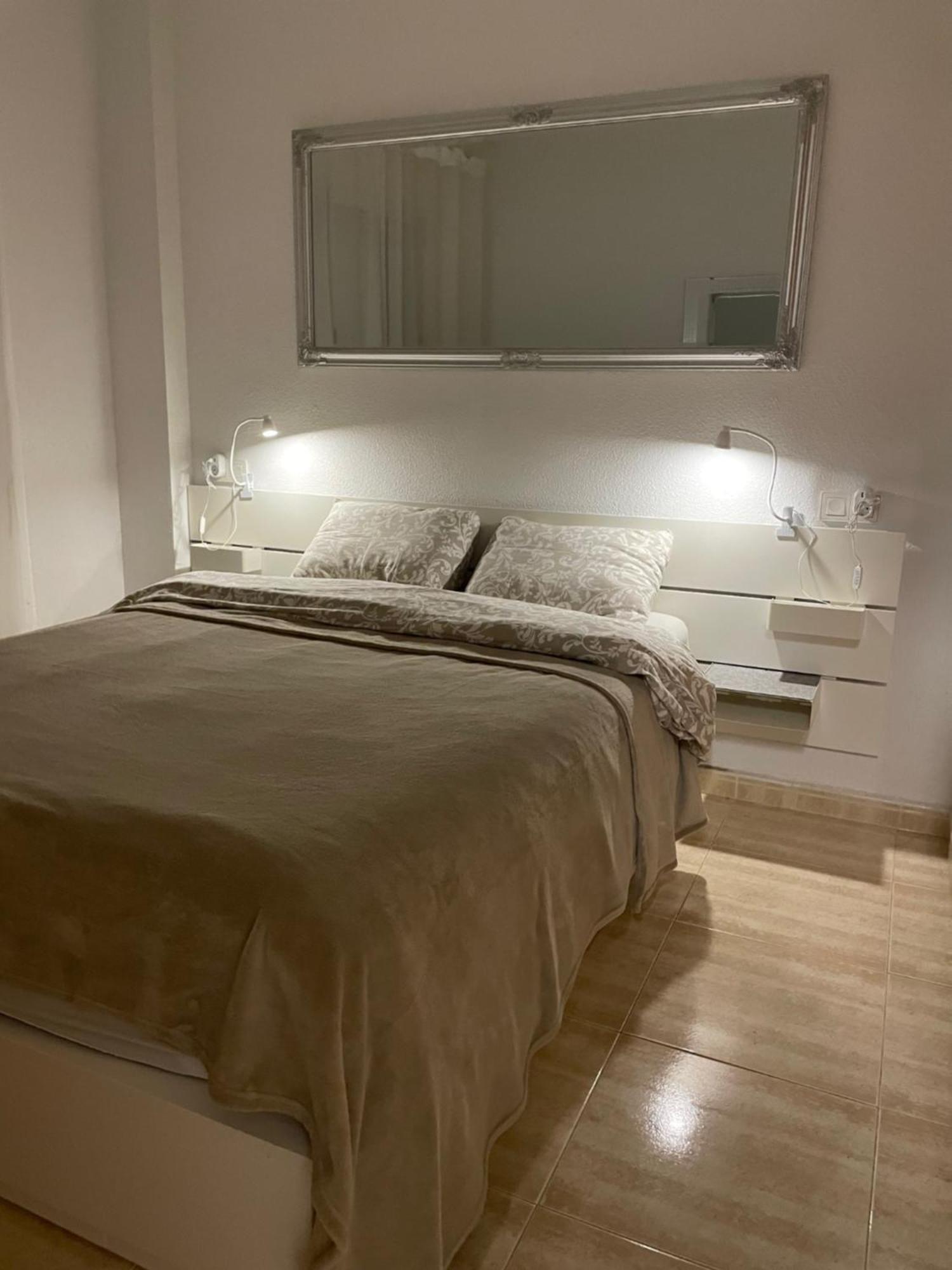 Апартаменти 222 San Pascual, Playa Del Cura, Торрев'єха Екстер'єр фото